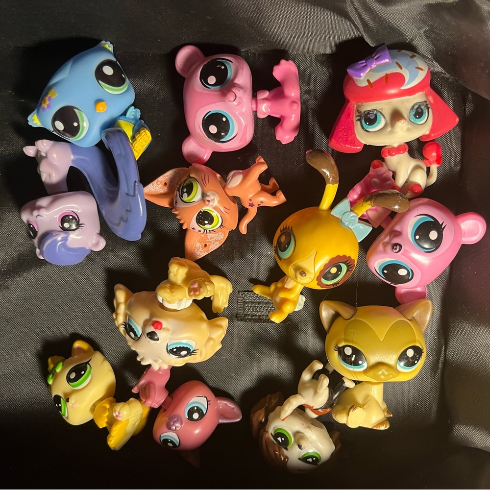Random Littlest Pet Shop Lot